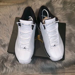 Sold!! Jordan Te 2 Low Last One!